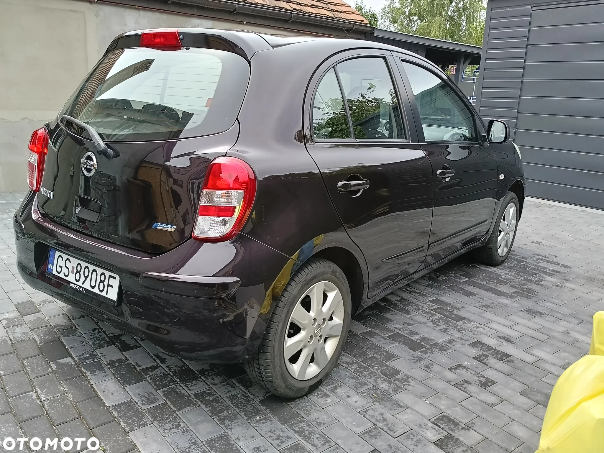 Nissan Micra - 2