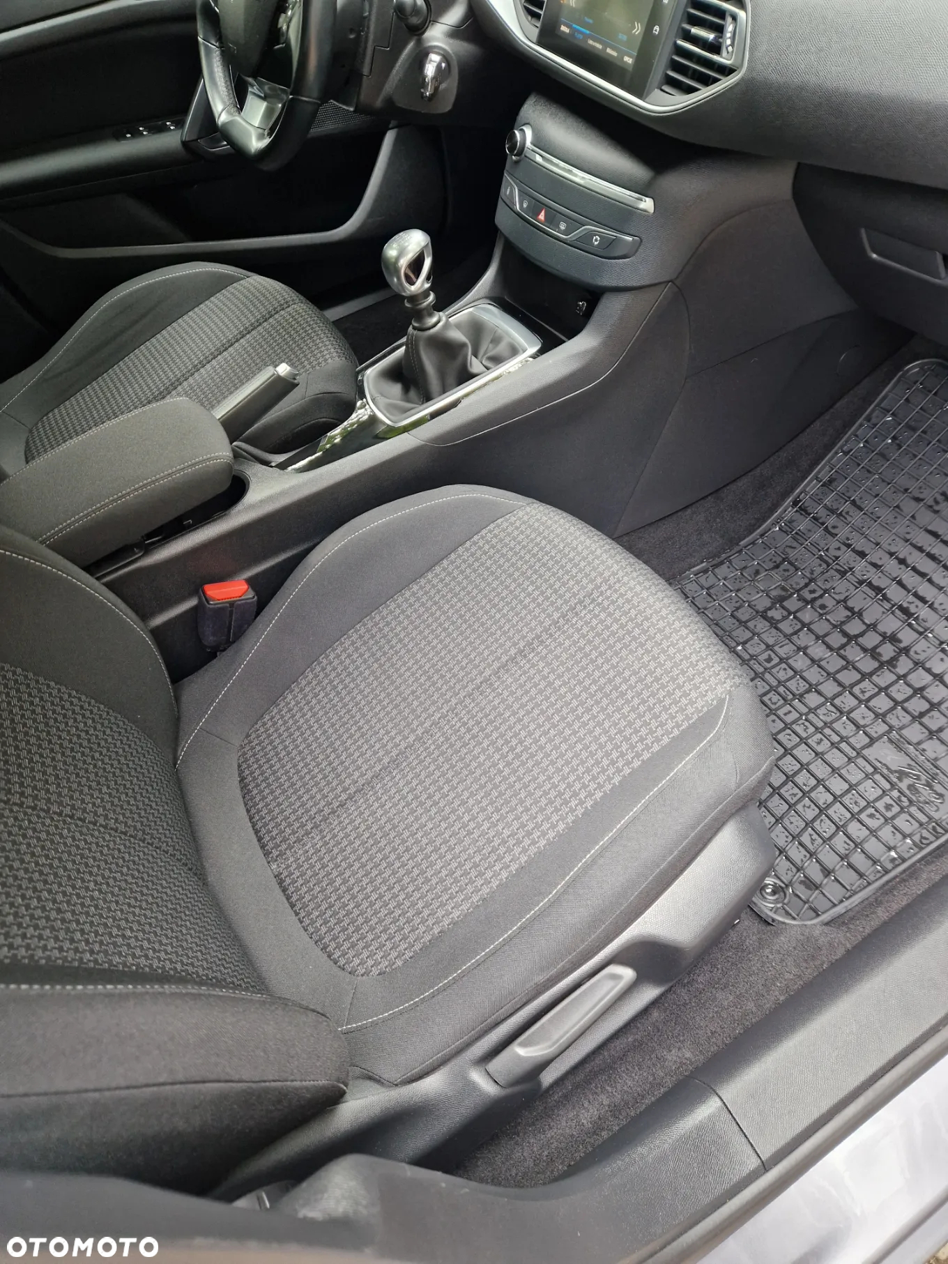 Peugeot 308 1.5 BlueHDi Active S&S - 30