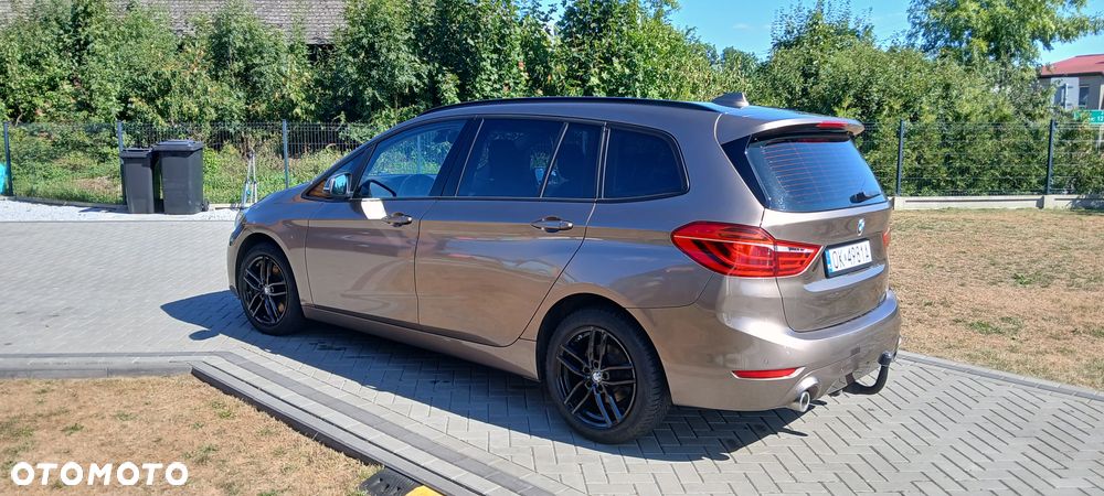 BMW Seria 2 218d Advantage sport - 3