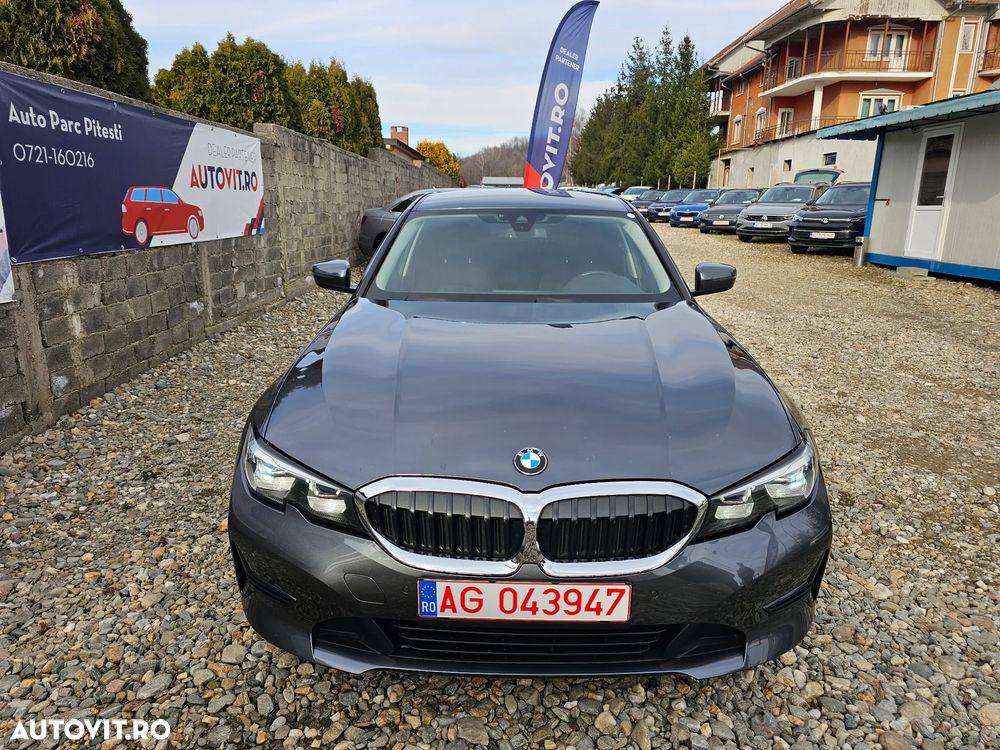 BMW Seria 3 320d Aut. M Sport - 14