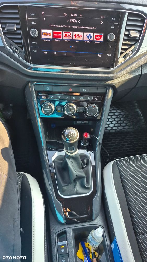 Volkswagen T-Roc 1.5 TSI GPF ACT Premium - 8