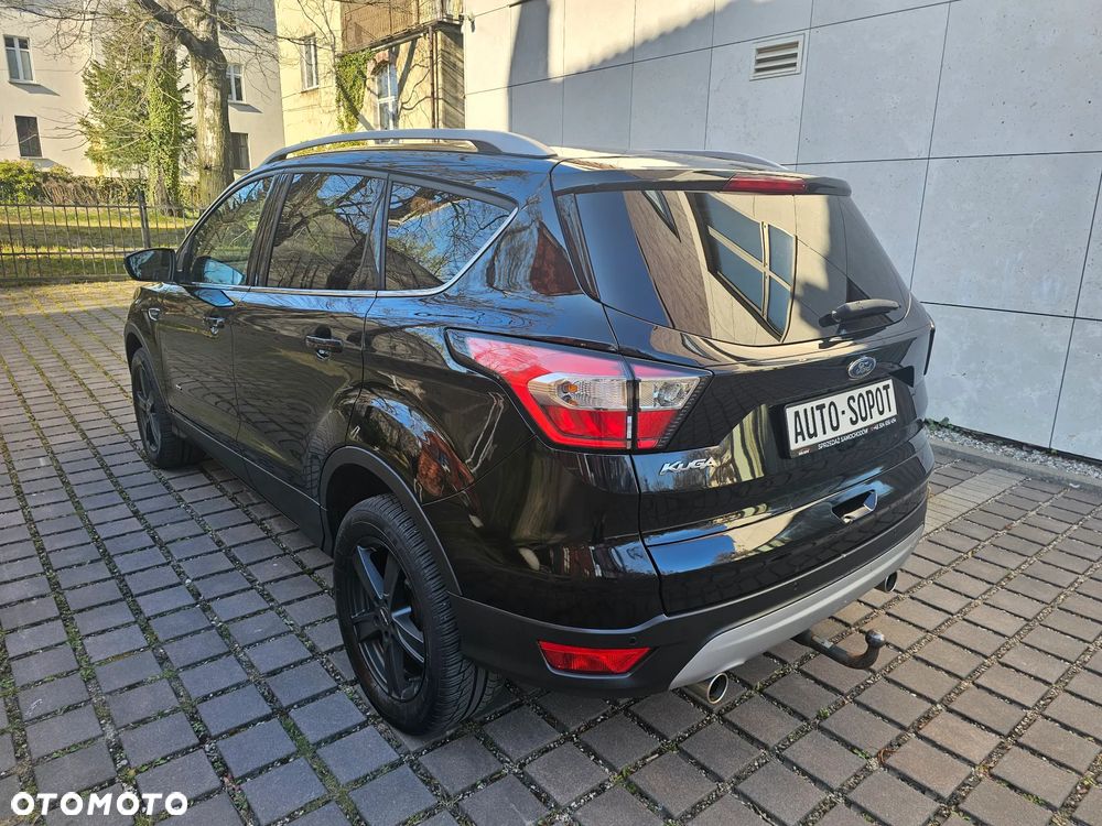 Ford Kuga 2.0 TDCi 4WD Titanium - 4