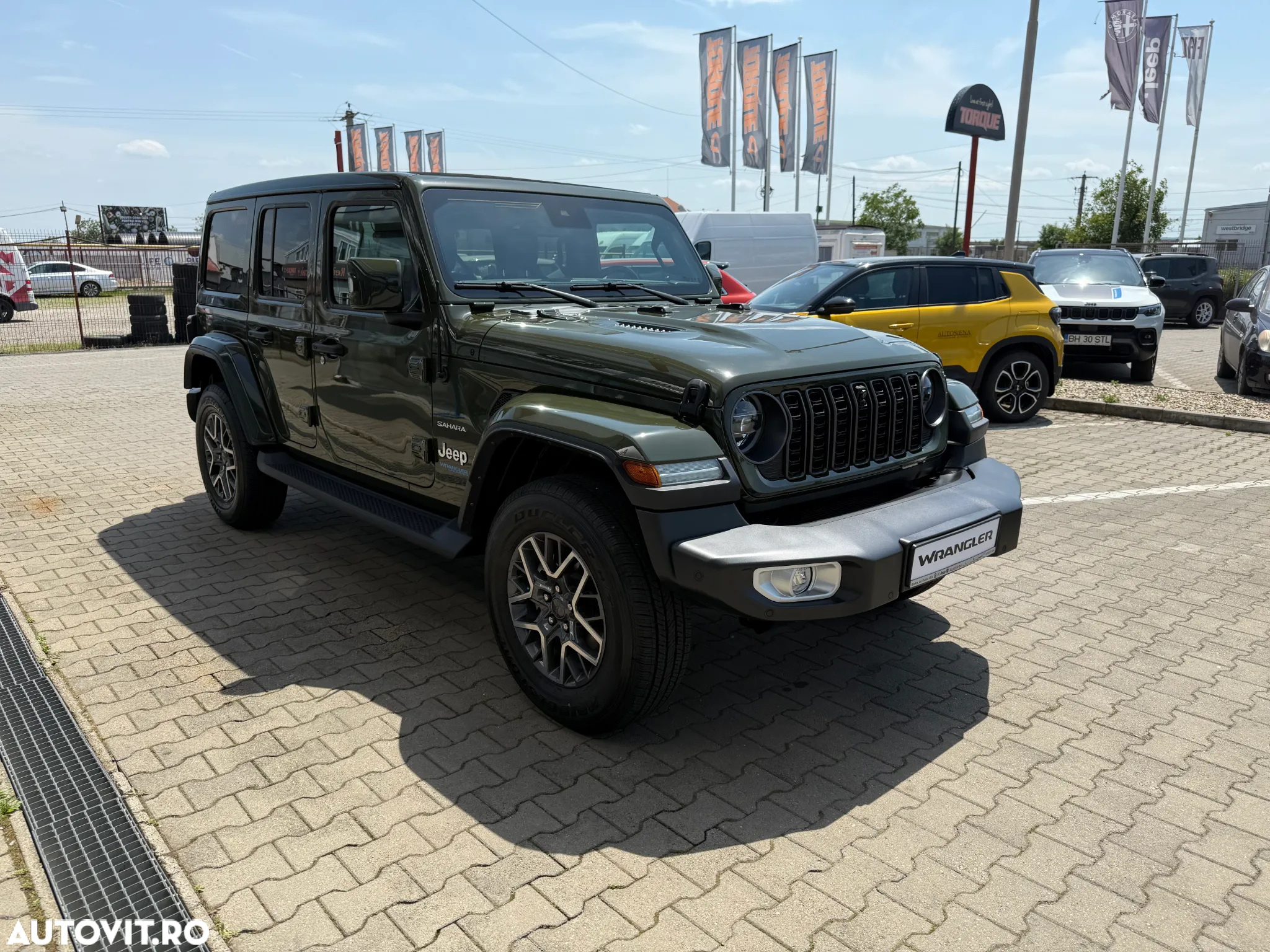Jeep Wrangler Unlimited 2.0 4xe Plug-In Hybrid Softtop Sahara - 28