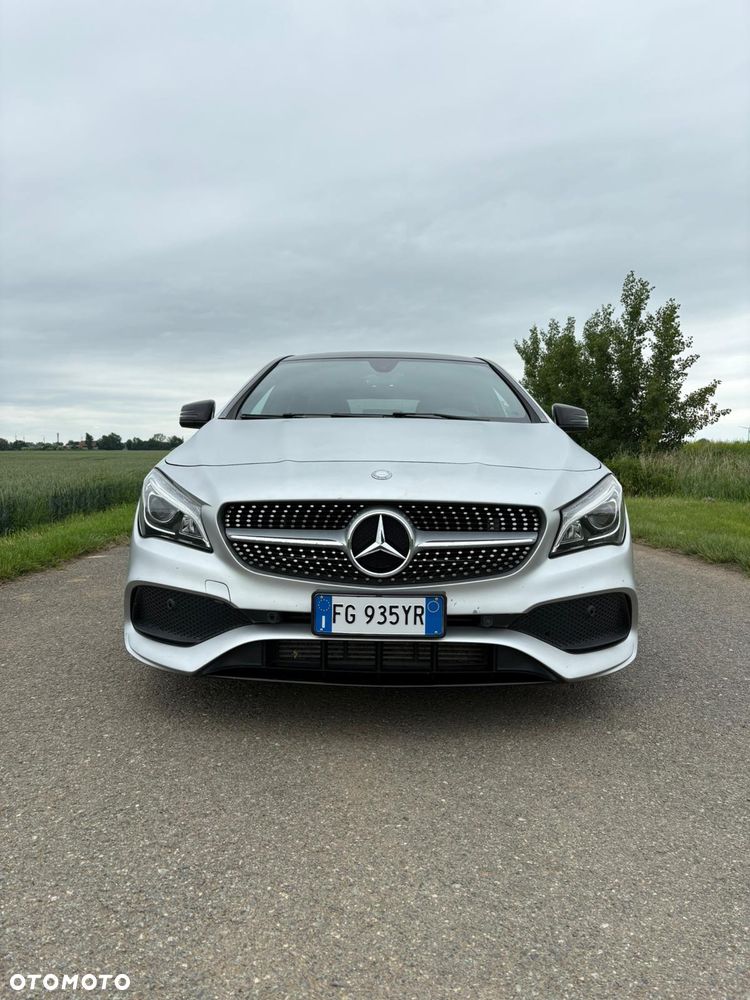 Mercedes-Benz CLA 200 (CDI) d 4Matic 7G-DCT AMG Line - 1