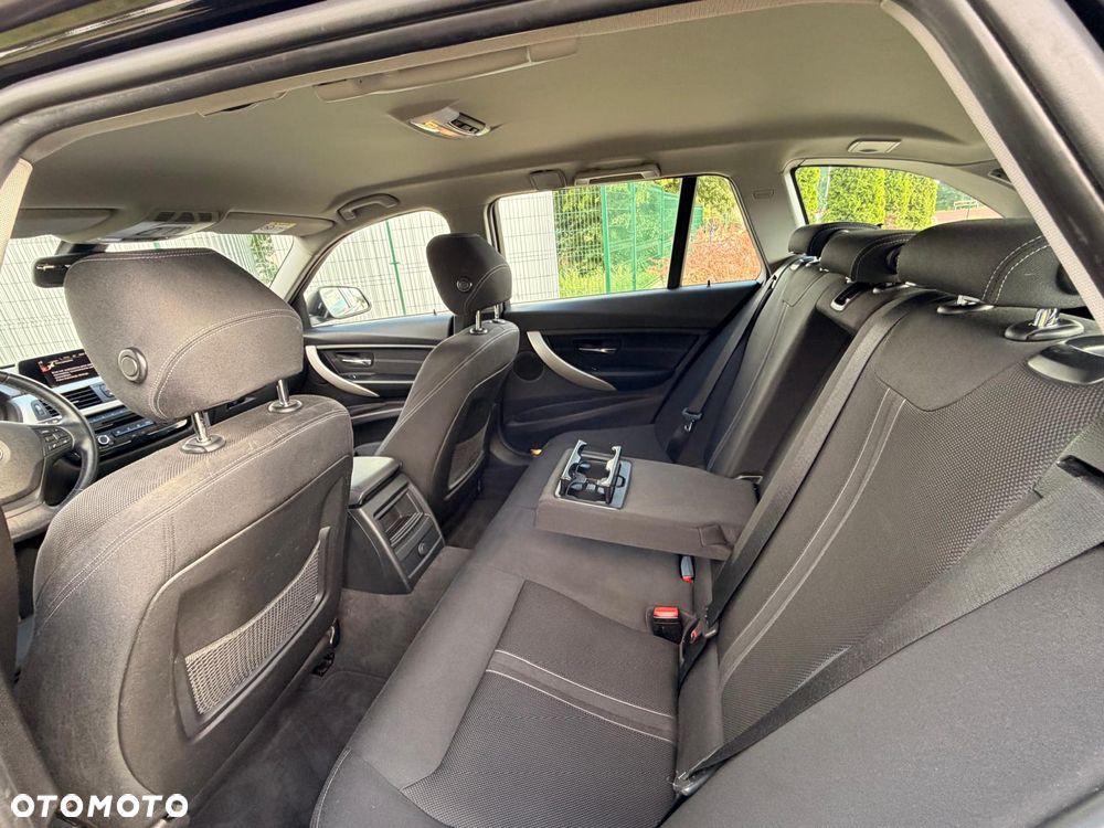 BMW Seria 3 318d - 7