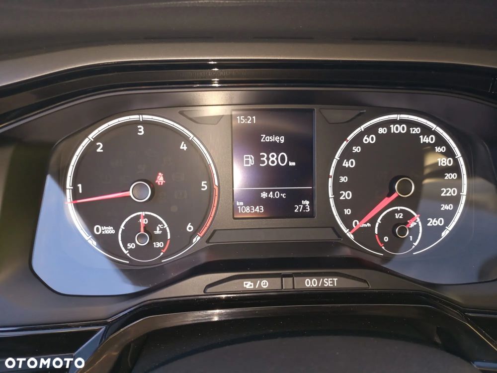 Volkswagen Polo 1.6 TDI SCR Comfortline - 12