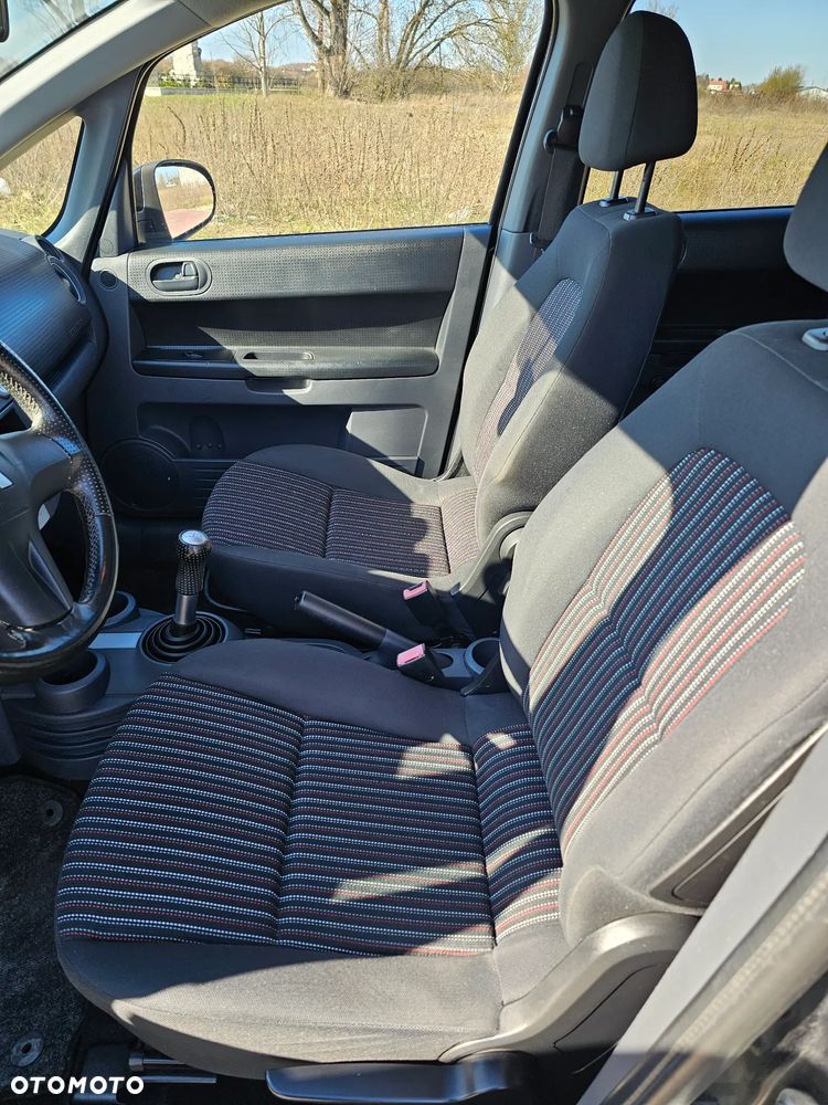 Mitsubishi Colt 1.1 Motion - 14