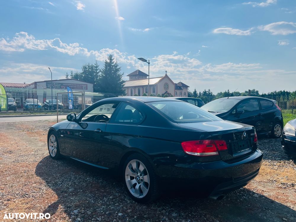 BMW Seria 3 320d - 3