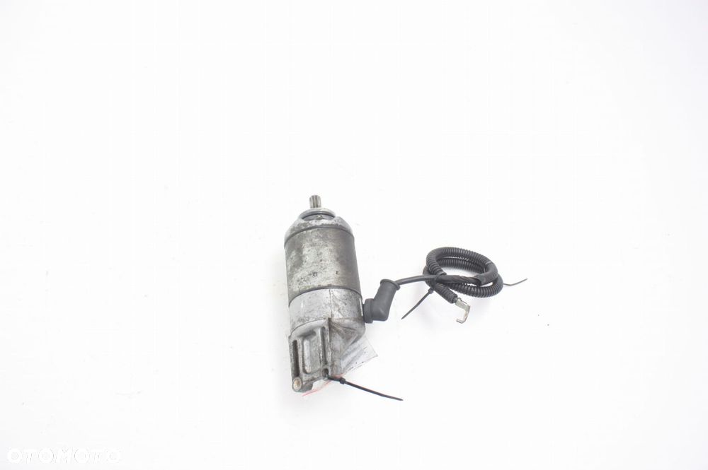 ROZRUSZNIK Suzuki RF 900 - 2