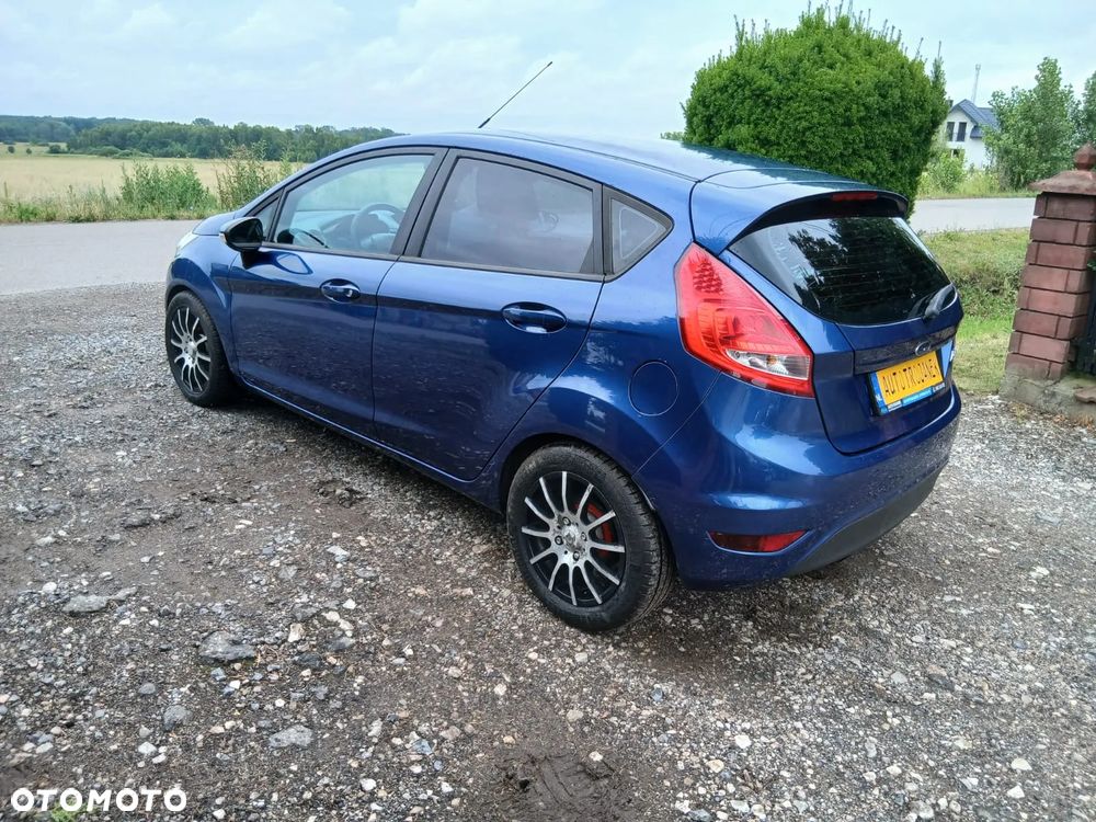 Ford Fiesta 1.25 Ambiente - 12