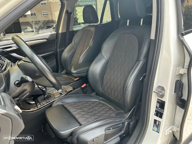 BMW X1 16 d sDrive Auto Line Sport - 21