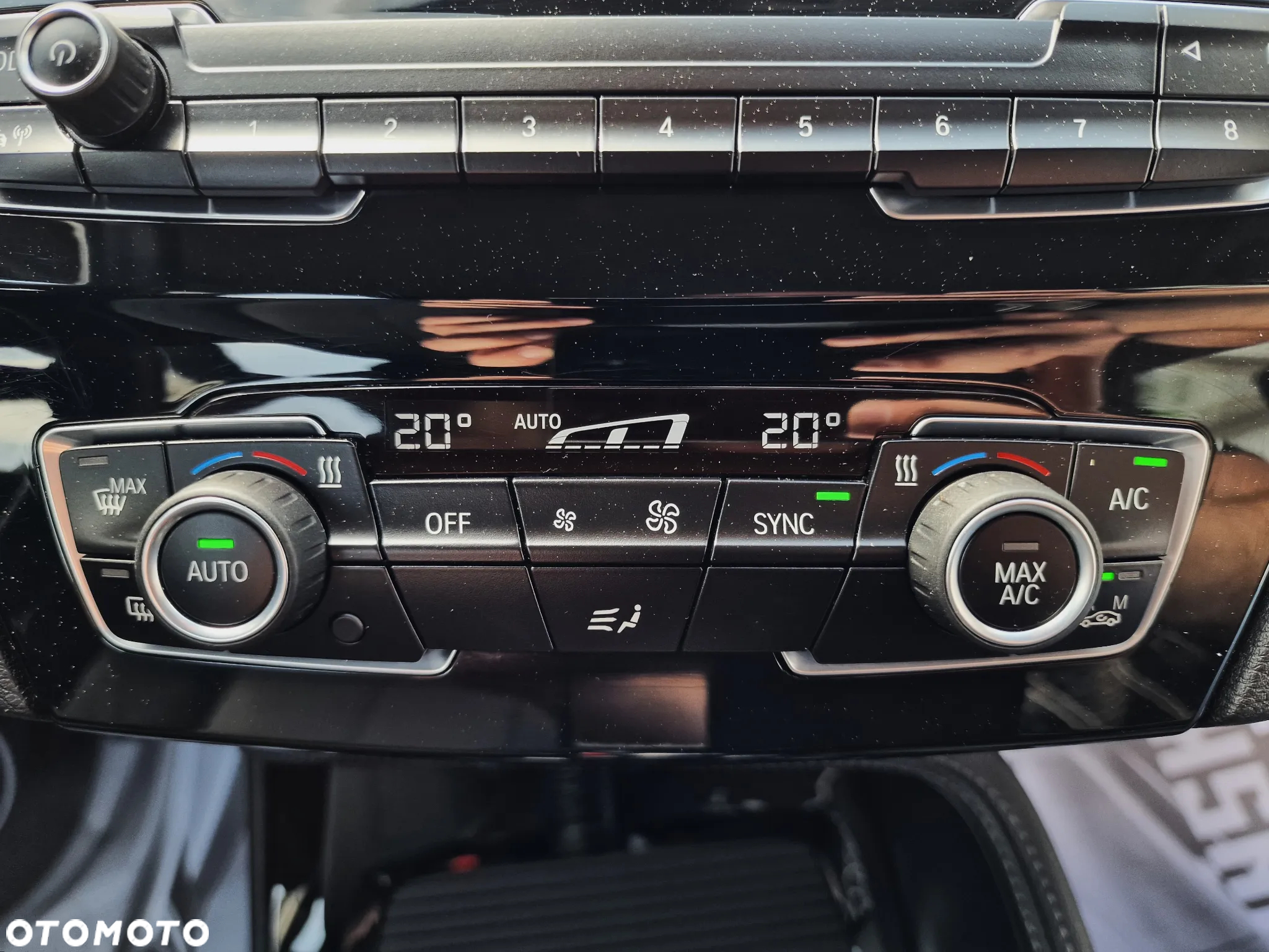 BMW X2 sDrive18d Advantage Plus - 27