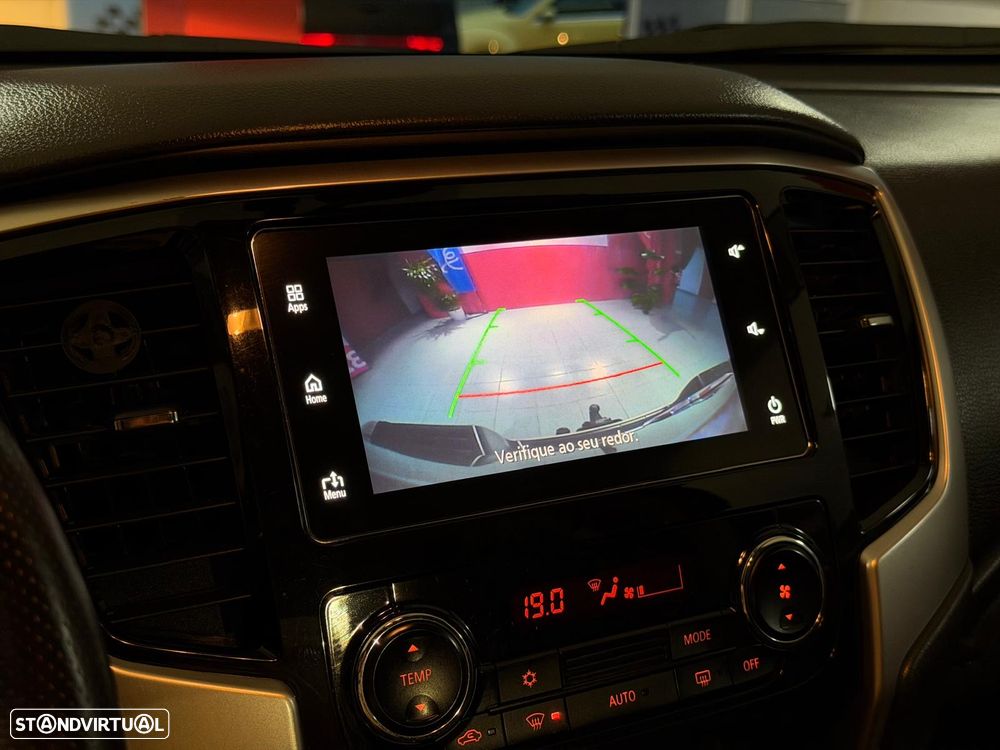 Mitsubishi L200 2.3 DI-D Club Invite Strakar Look 4WD - 7