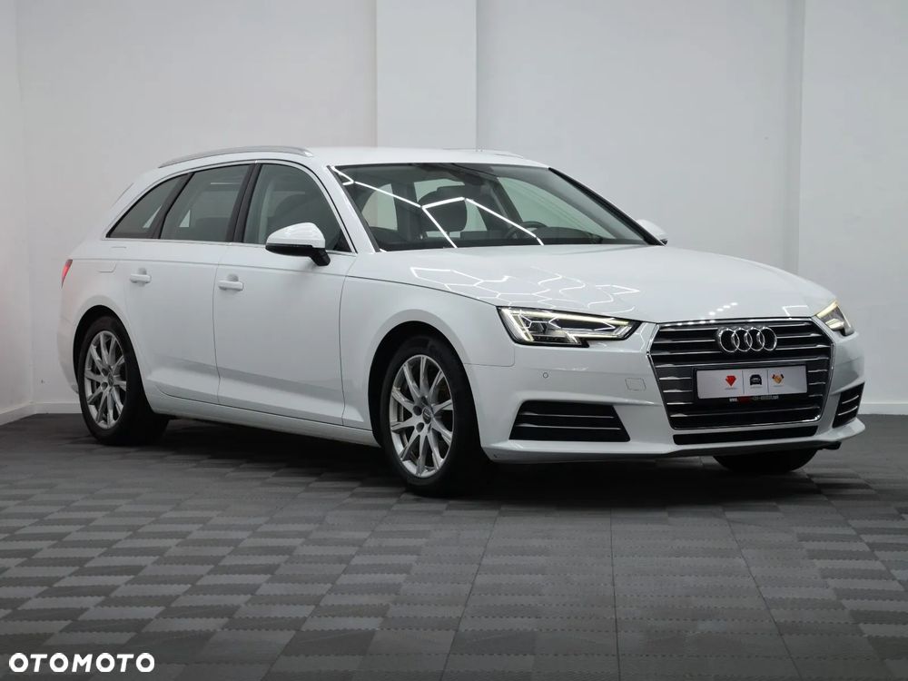 Audi A4 Avant 35 TDI S tronic - 1