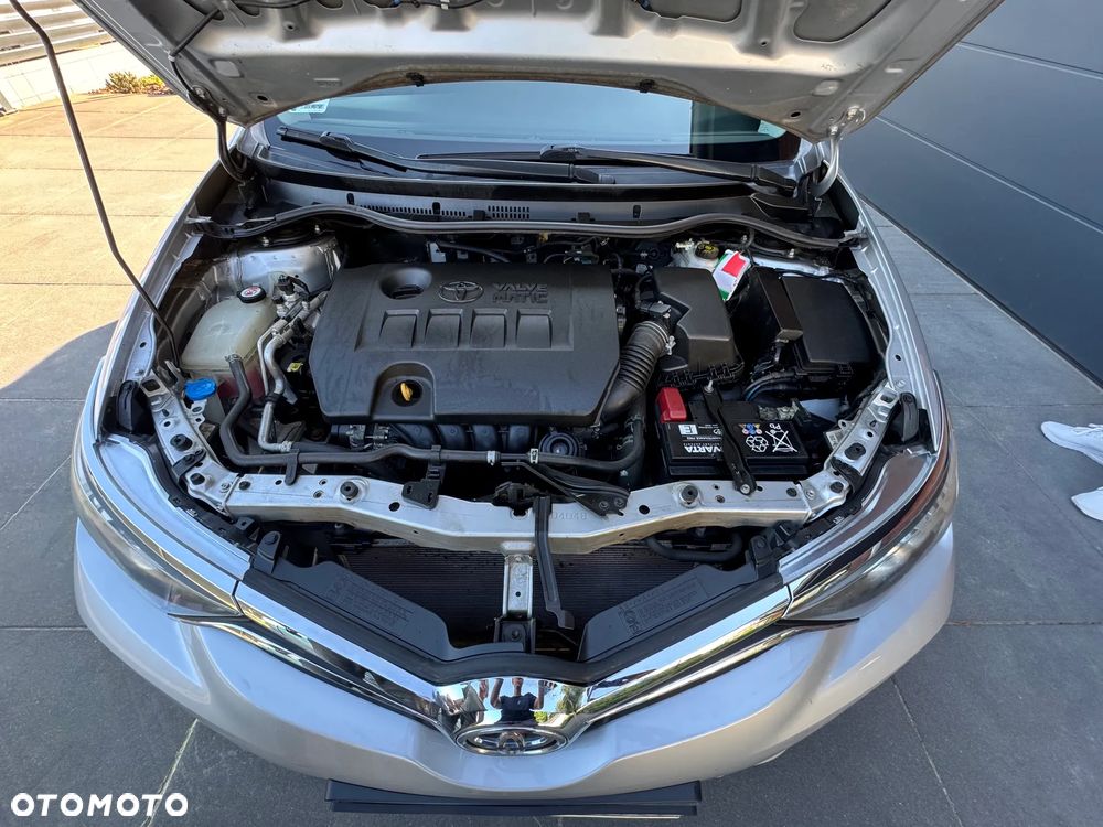 Toyota Auris 1.6 Active - 11