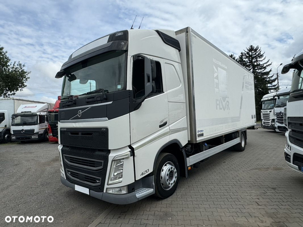 Volvo FH 420 / Euro6/ IZOTERMA 7.70