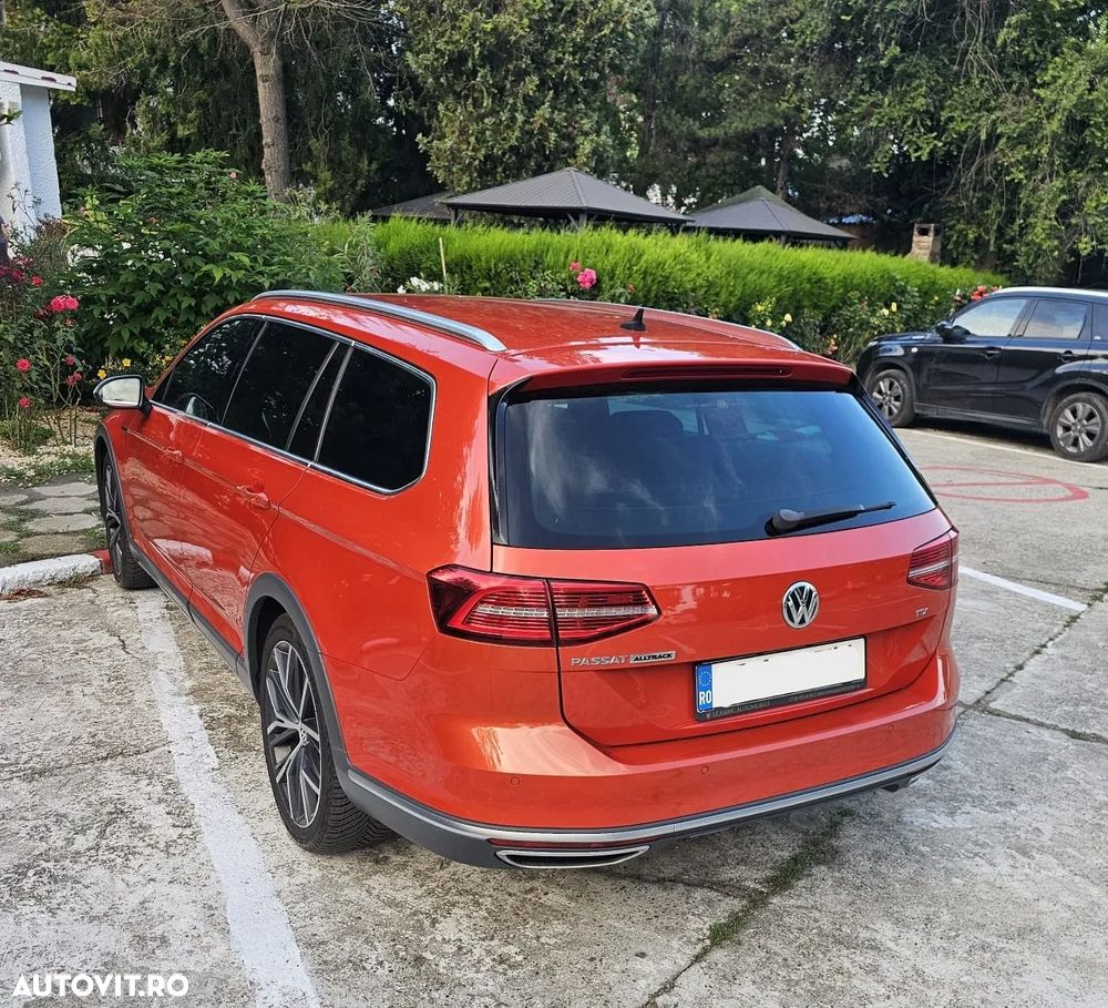 Volkswagen Passat Alltrack 2.0 TDI DSG 4Motion - 6