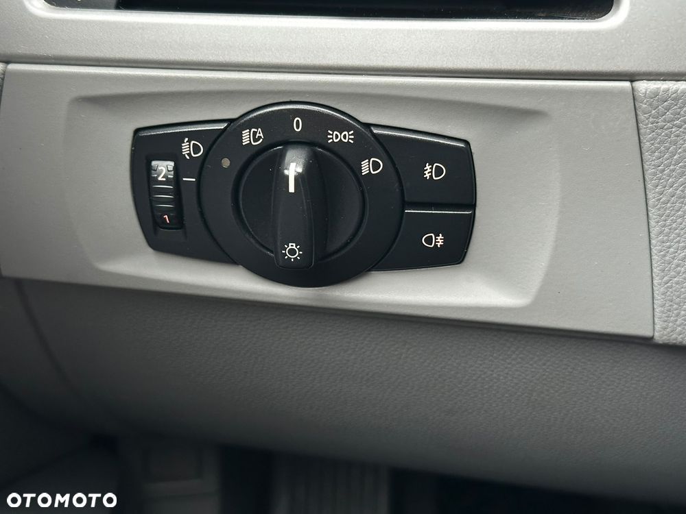 BMW Seria 3 - 27