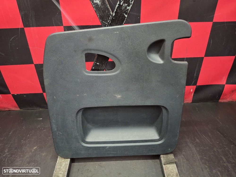 Quartela Trás Esquerda Fiat Talento Caixa/Combi (296_) - 1