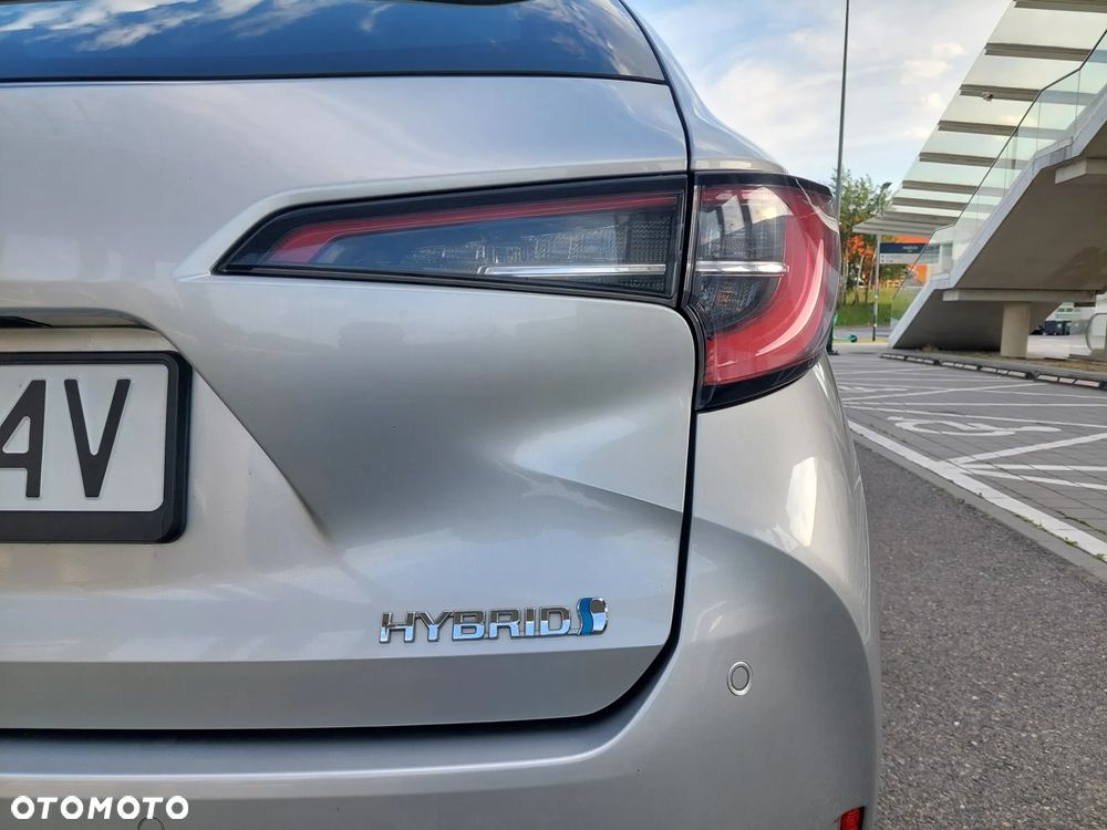 Toyota Corolla 1.8 Hybrid Comfort - 9