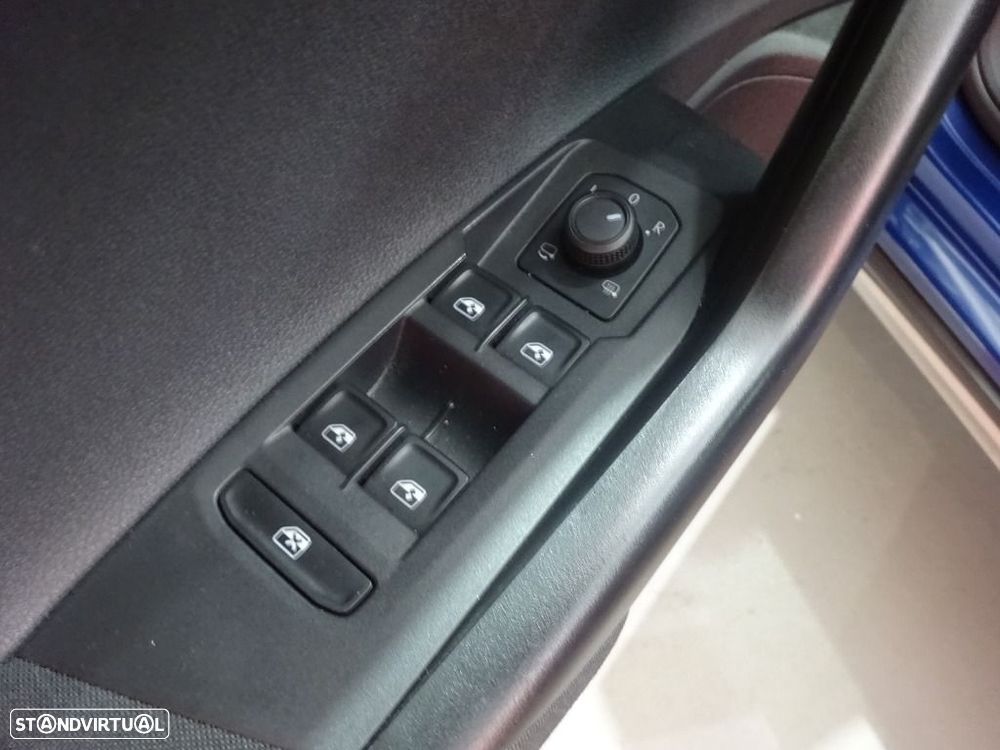 VW Taigo 1.0 TSI Life DSG - 10