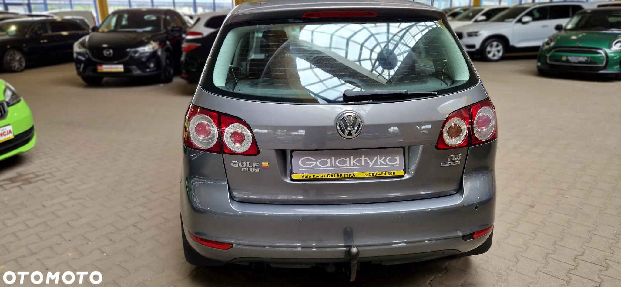 Volkswagen Golf Plus 1.6 TDI Comfortline - 8