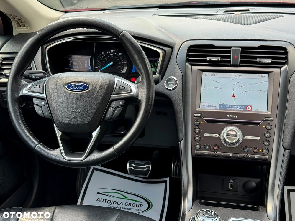 Ford Mondeo 2.0 Hybrid Titanium - 12