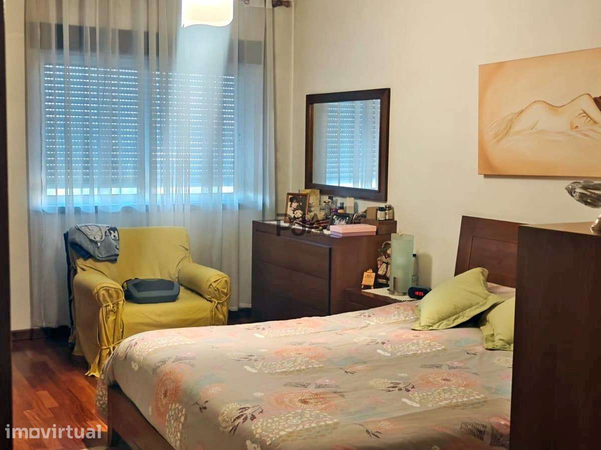 Apartamento T4 Duplex com garagem em Tondela - Grande imagem: 4/8