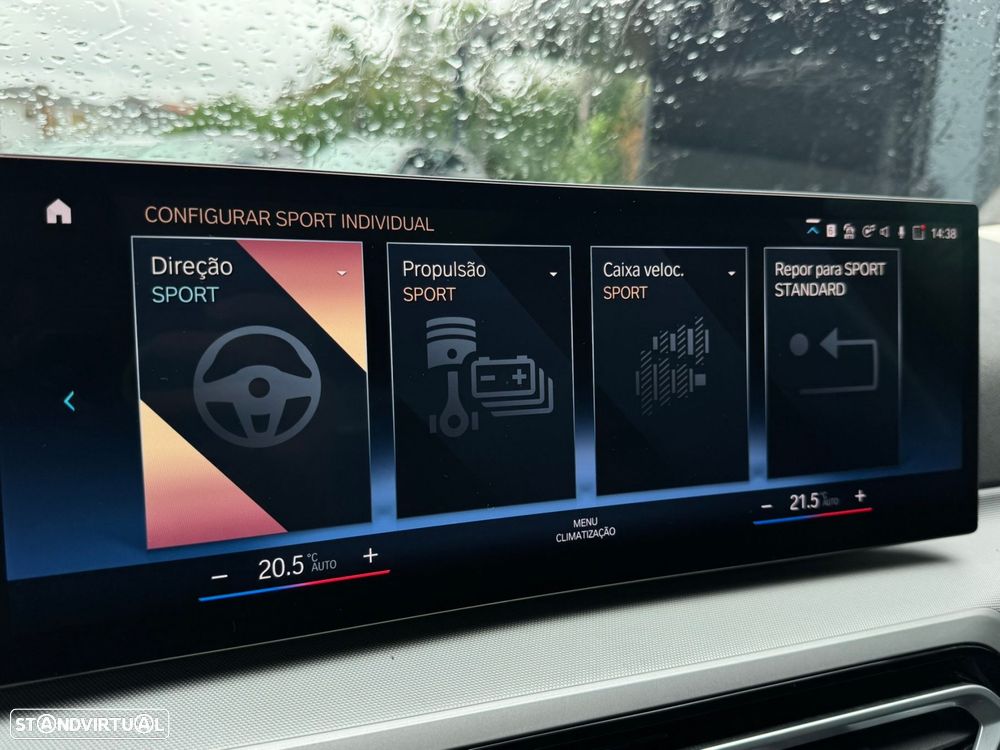 BMW 330 e Touring Corporate Edition Auto - 49