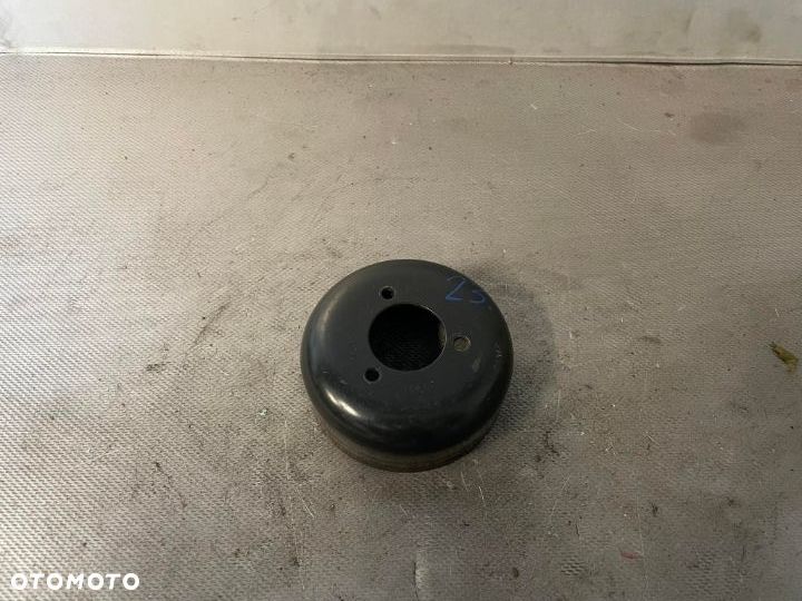 Koło pasowe pompy wody Audi a6 C5 2.5 TDI 059119145A - 1