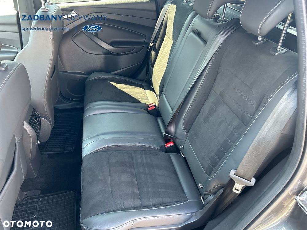 Ford Kuga 1.5 EcoBoost 2x4 ST-Line - 10
