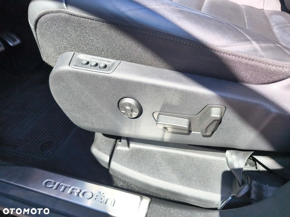 Citroën C5 Aircross 1.6 PHEV 180 Shine EAT8 - 8