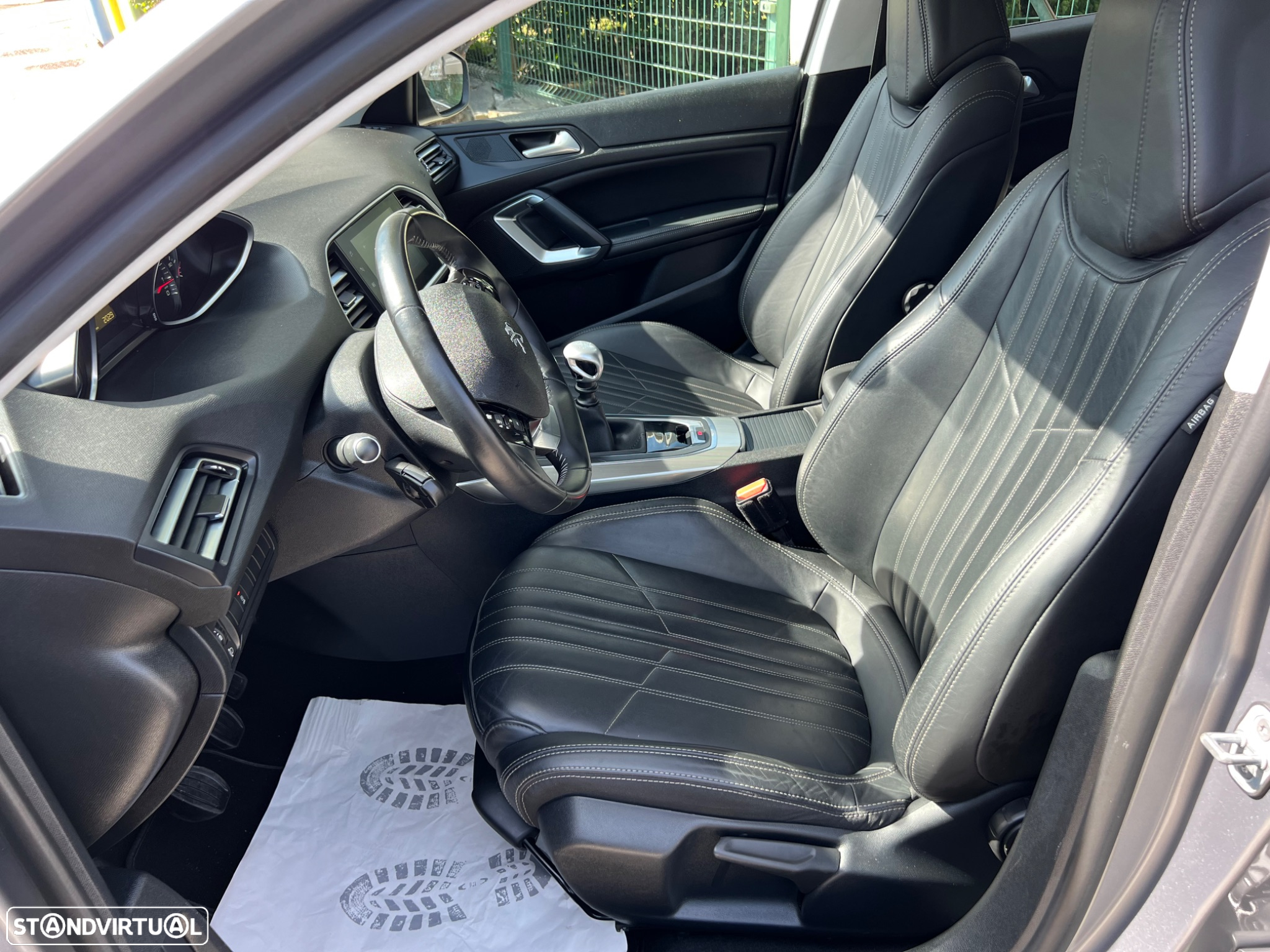 Peugeot 308 1.2 PureTech Style J17 - 8