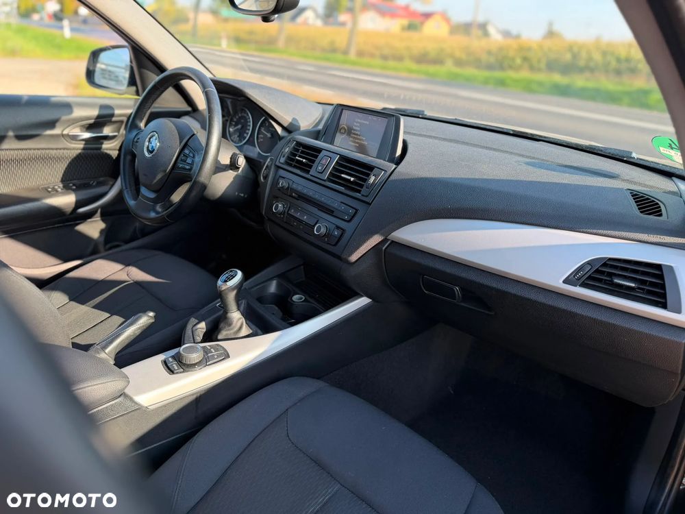 BMW Seria 1 116i - 9