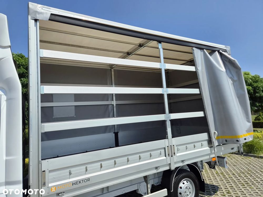 Opel Movano - 8