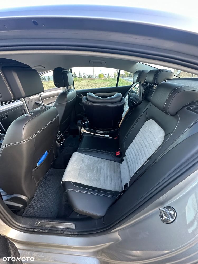 Volkswagen Passat 1.8 TSI BMT Highline DSG - 29