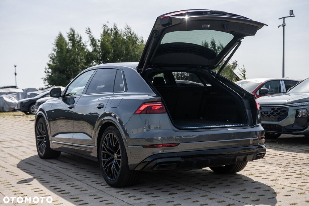 Audi Q8 TFSI e PHEV 360 kW Quattro Tiptronic - 9