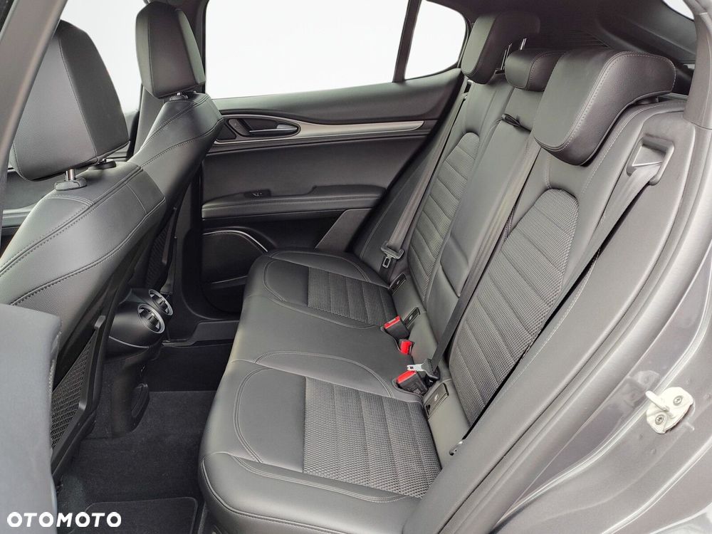Alfa Romeo Stelvio 2.0 Turbo TI Q4 - 22