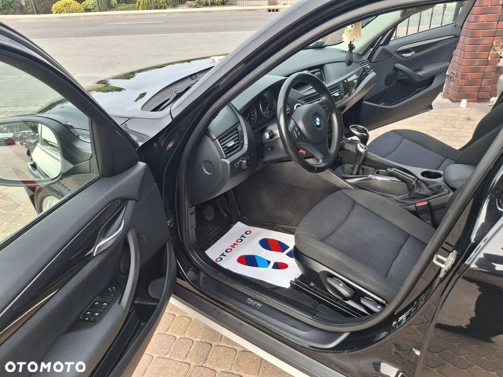 BMW X1 sDrive18i - 10