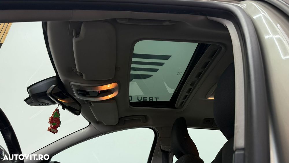 Volvo V60 T3 Kinetic - 22