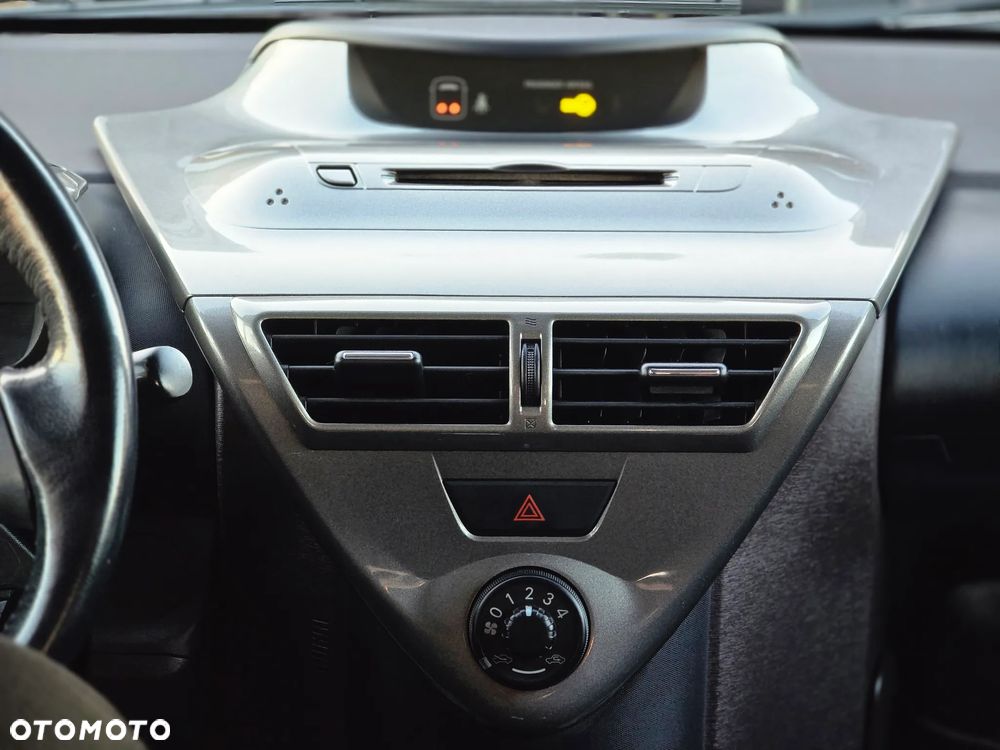 Toyota iQ 1.0 - 26