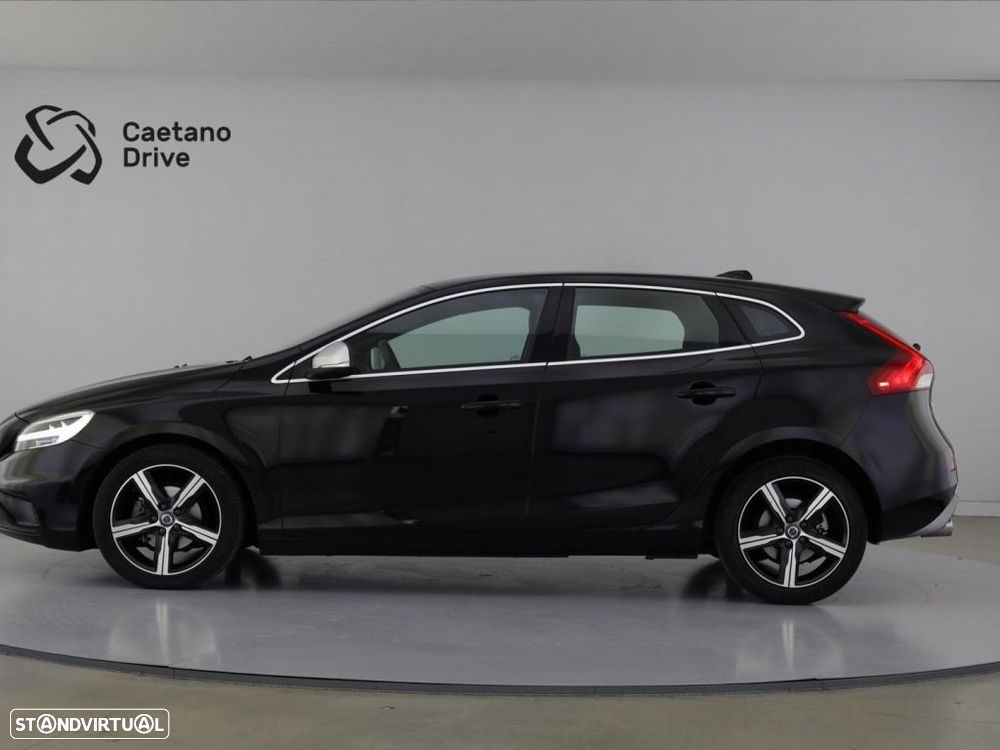 Volvo V40 2.0 D2 R-Design - 4