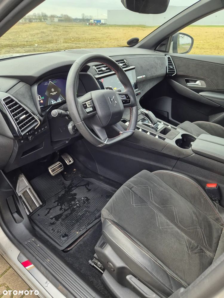 DS Automobiles DS 7 Crossback 1.6 PureTech Performance Line + - 7