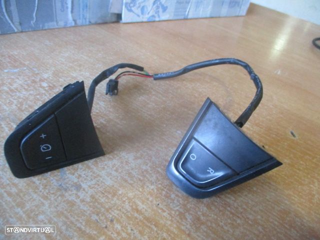 Interruptor 255509183R RENAULT KANGOO 2 2013 1.5DCI 75CV 4P BRANCO Botões Multifunções No Volante - 1