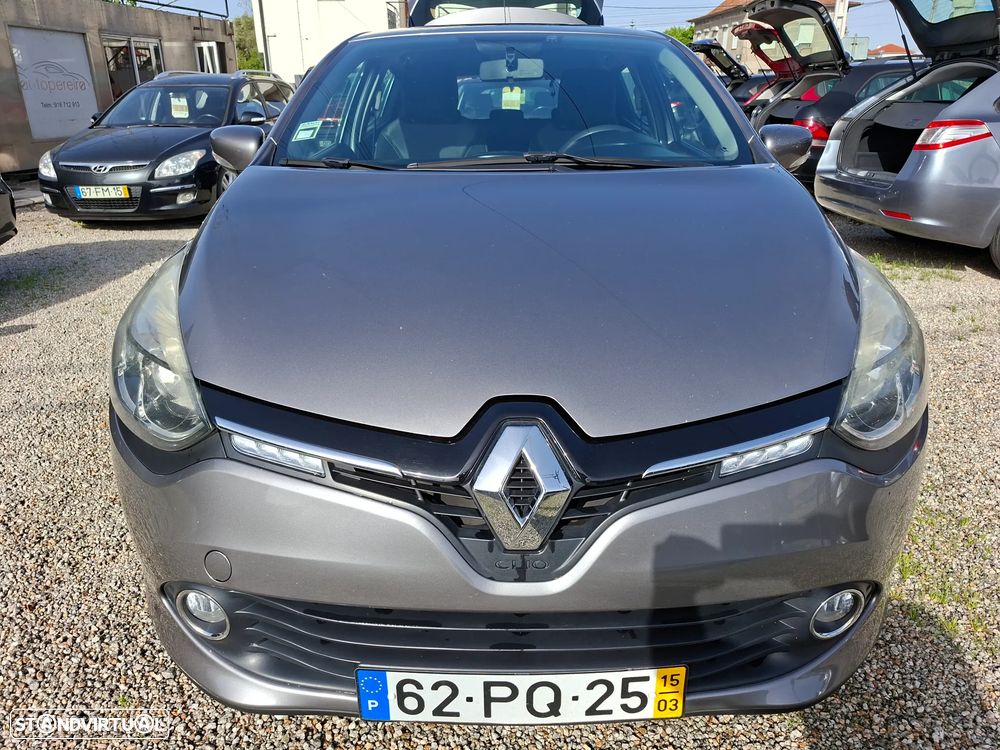Renault Clio - 6