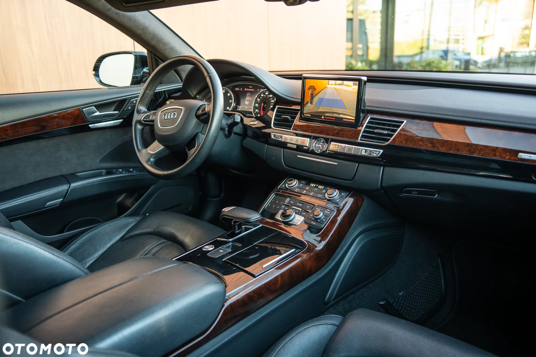 Audi A8 - 10