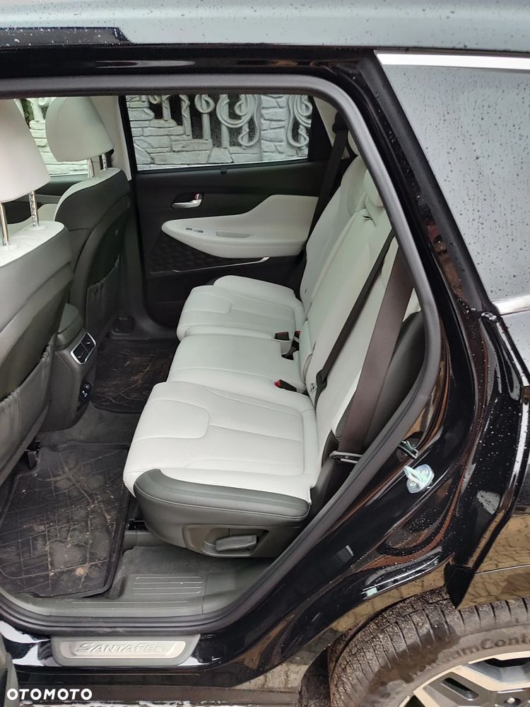 Hyundai Santa Fe 1.6 T-GDI HEV Platinum 4WD - 7