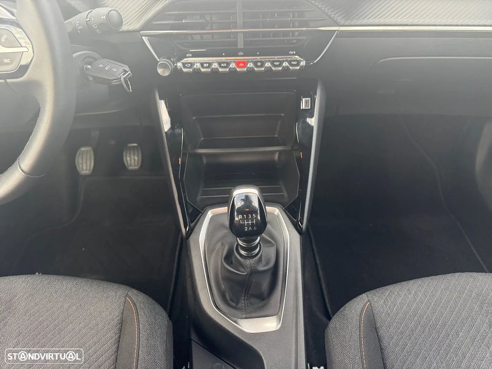 Peugeot 2008 1.2 PureTech Style - 14