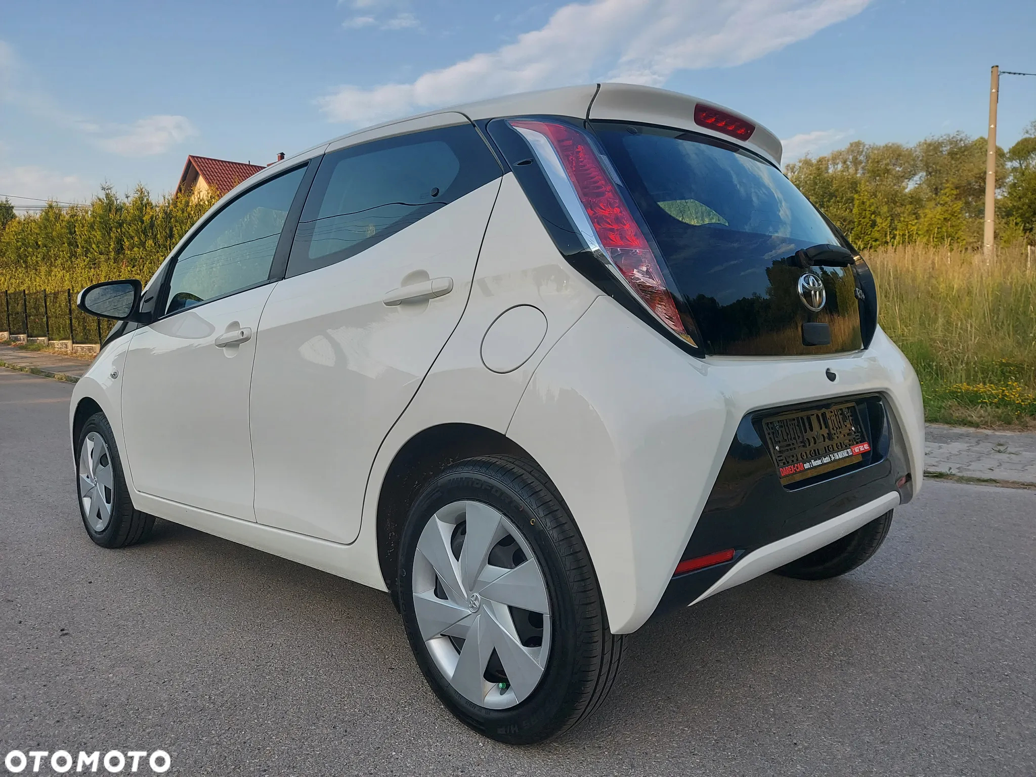Toyota Aygo x-play - 4