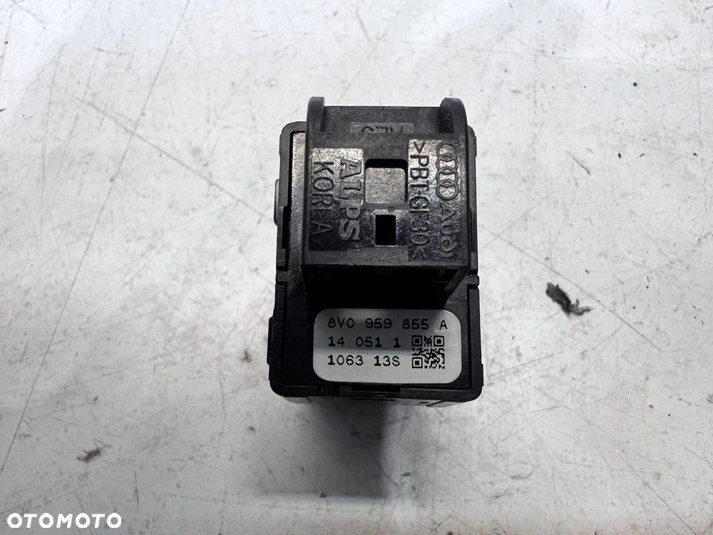 PRZEŁĄCZNIK WŁĄCZNIK SZYB AUDI A3 8V 8V0959851E KOMPLET 1/25 - 8